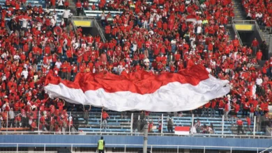 CĐV của U20 Indonesia cuồng nhiệt trên khán đài