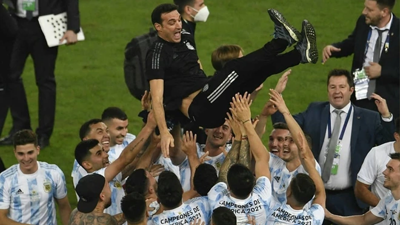 Scaloni cùng Argentina vô địch Copa America 2021