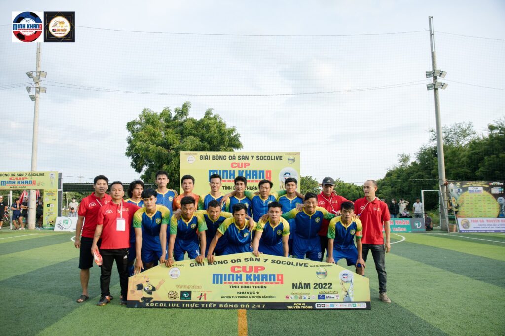 Đội hình Đồng Quê FC tại giải phủi Bình Thuận Sân 7 Socolive Cup Minh Khang